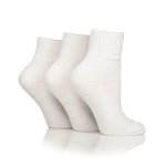 Load image into Gallery viewer, IOMI FOOTNURSE 3Pk Bamboo Diabetic Cushion Foot Ankle Socks