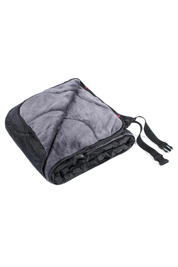 HEAT HOLDERS Outdoor Blanket with Waterproof Backing