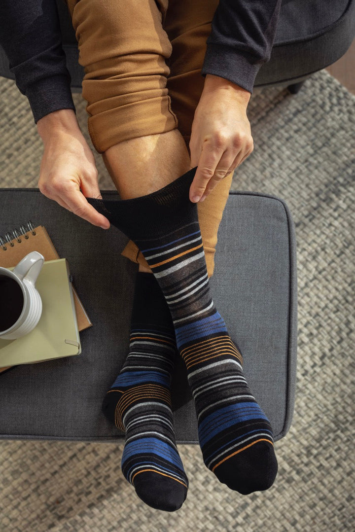 GENTLE GRIP 3Pk Fine Lines Business Striped Socks - Men's