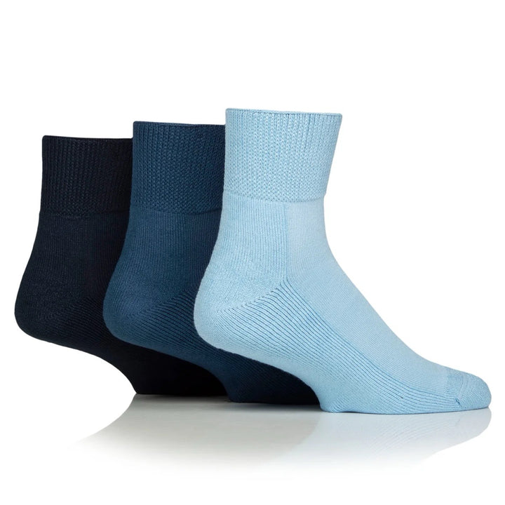 IOMI FOOTNURSE 3Pk Bamboo Diabetic Cushion Foot Ankle Socks