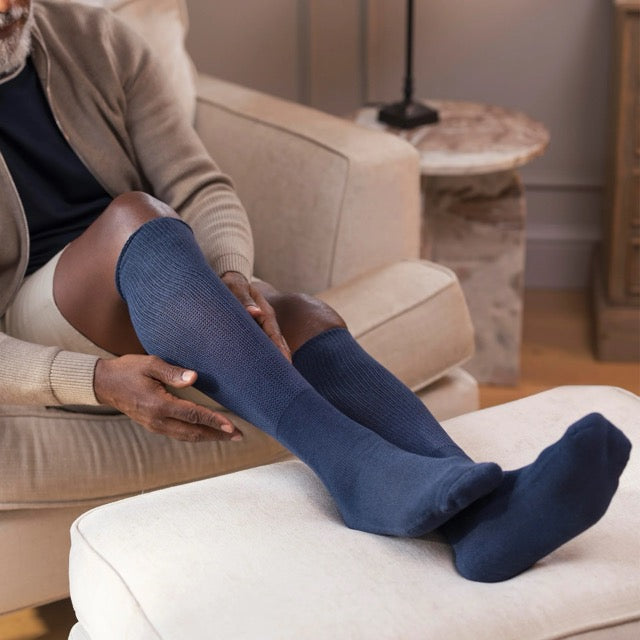 IOMI FOOTNURSE 3Pk Bamboo Blend Cushion Foot Diabetic Socks - Knee High
