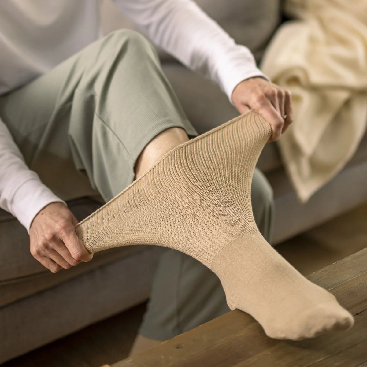 IOMI FOOTNURSE 1PK Extra Wide Oedema Socks - Unisex