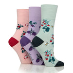 Load image into Gallery viewer, GENTLE GRIP 3Pk RHS Bamboo Crew Socks - Womens
