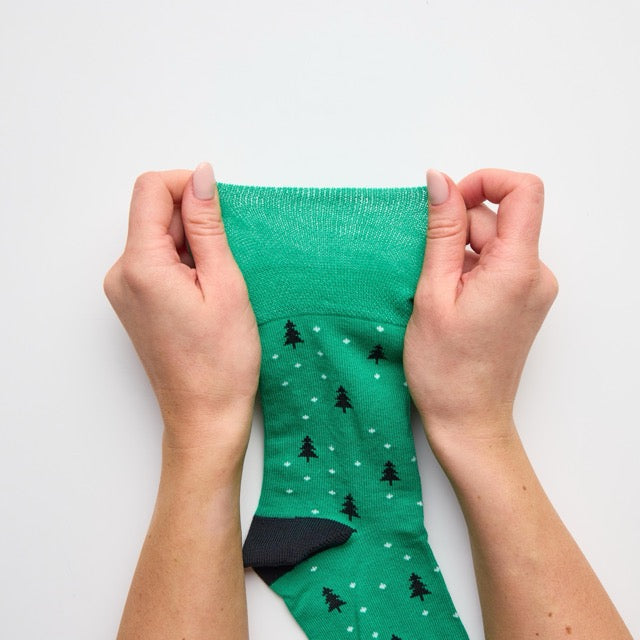 GENTLE GRIP 3Pk  Crew Socks- Christmas - Mens